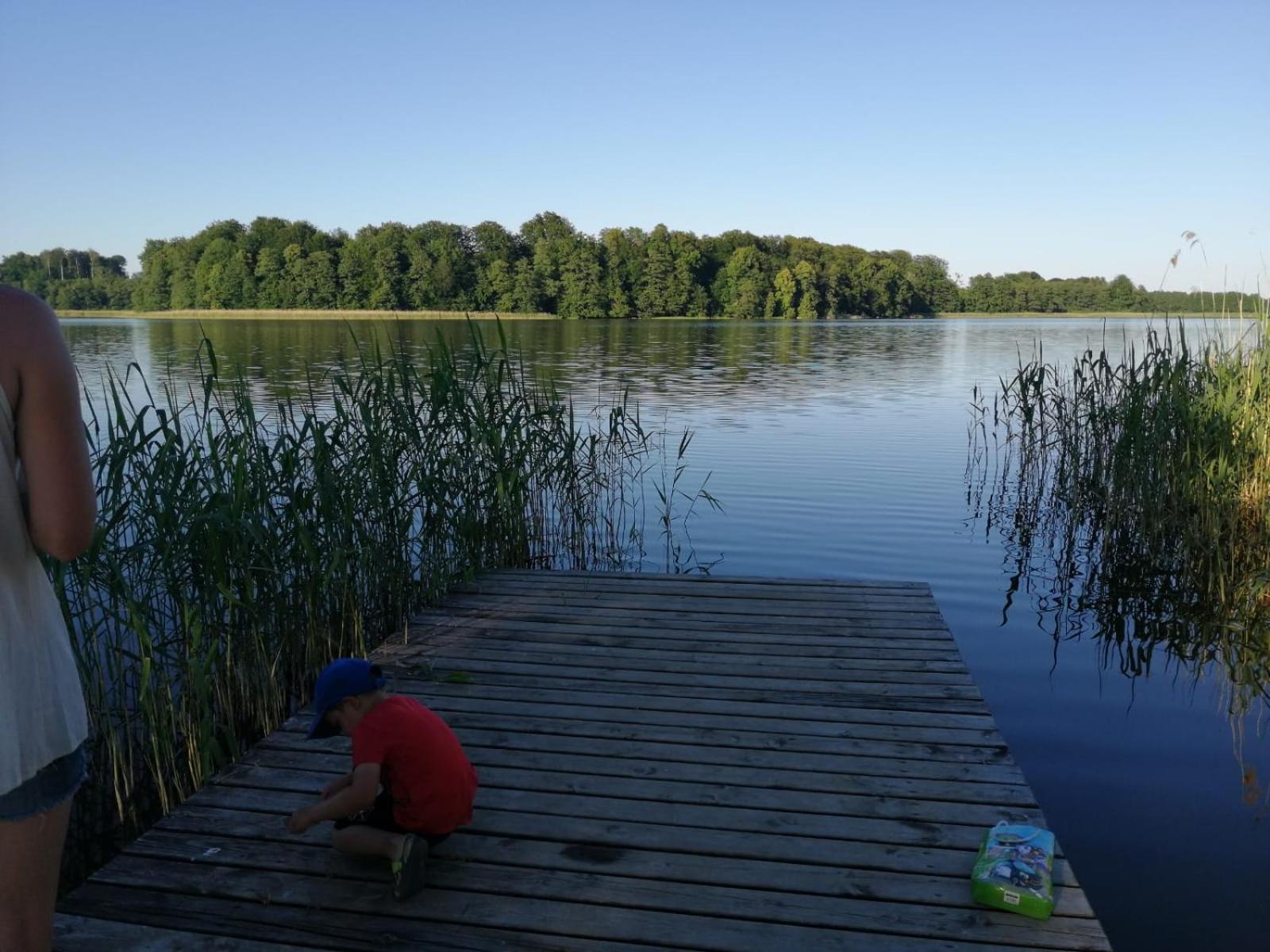 Domek Nad Jeziorem Koszajny Eksteriør billede